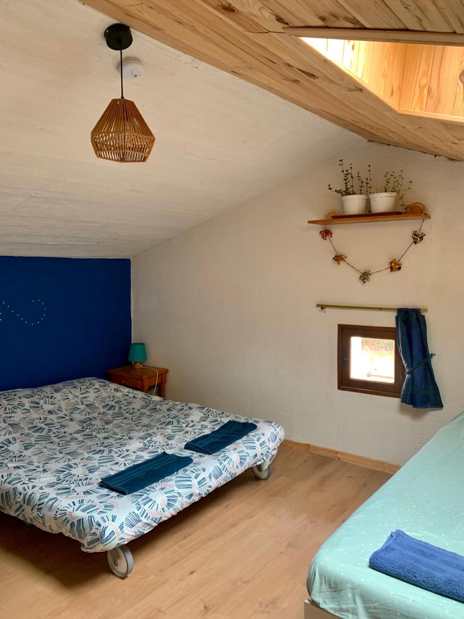 Les Favouilles - Gite & Chambres D Hotes Dauphin Bagian luar foto