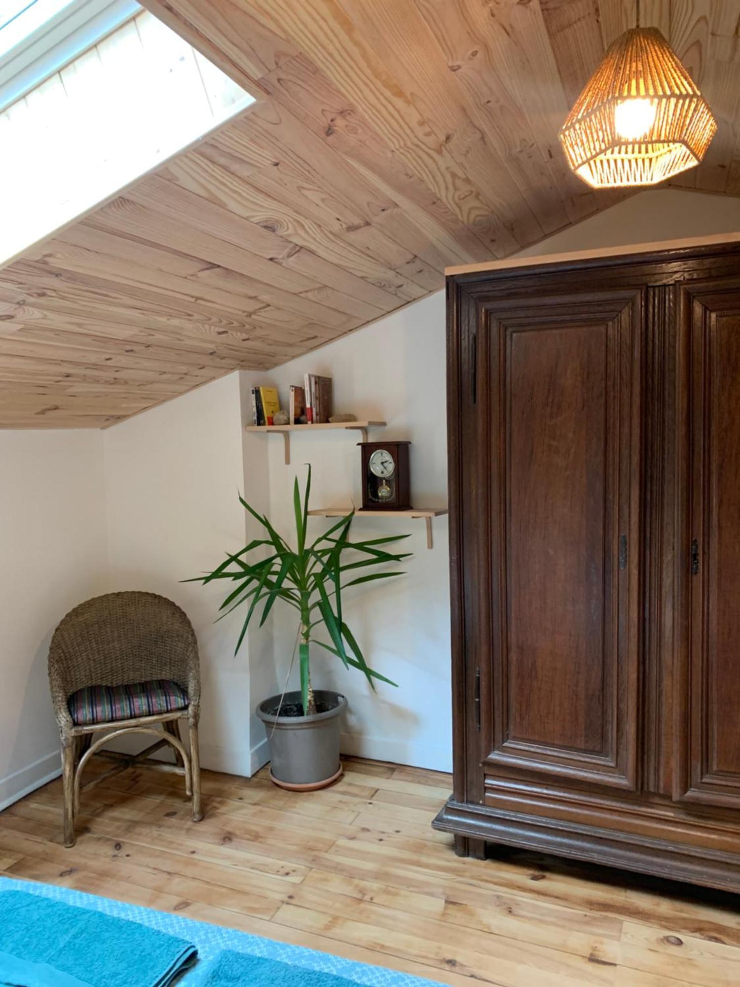Les Favouilles - Gite & Chambres D Hotes Dauphin Bagian luar foto