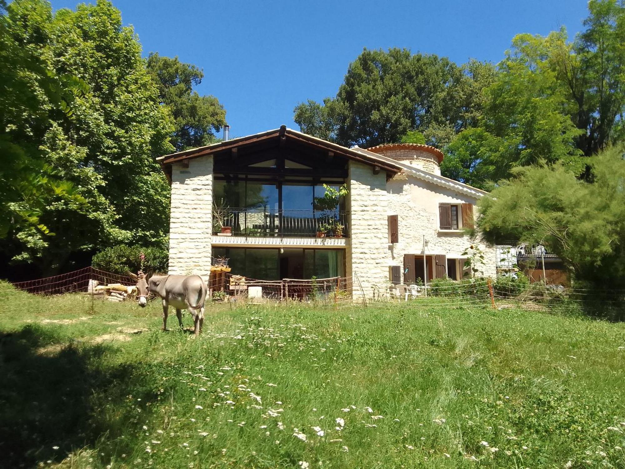 Les Favouilles - Gite & Chambres D Hotes Dauphin Bagian luar foto